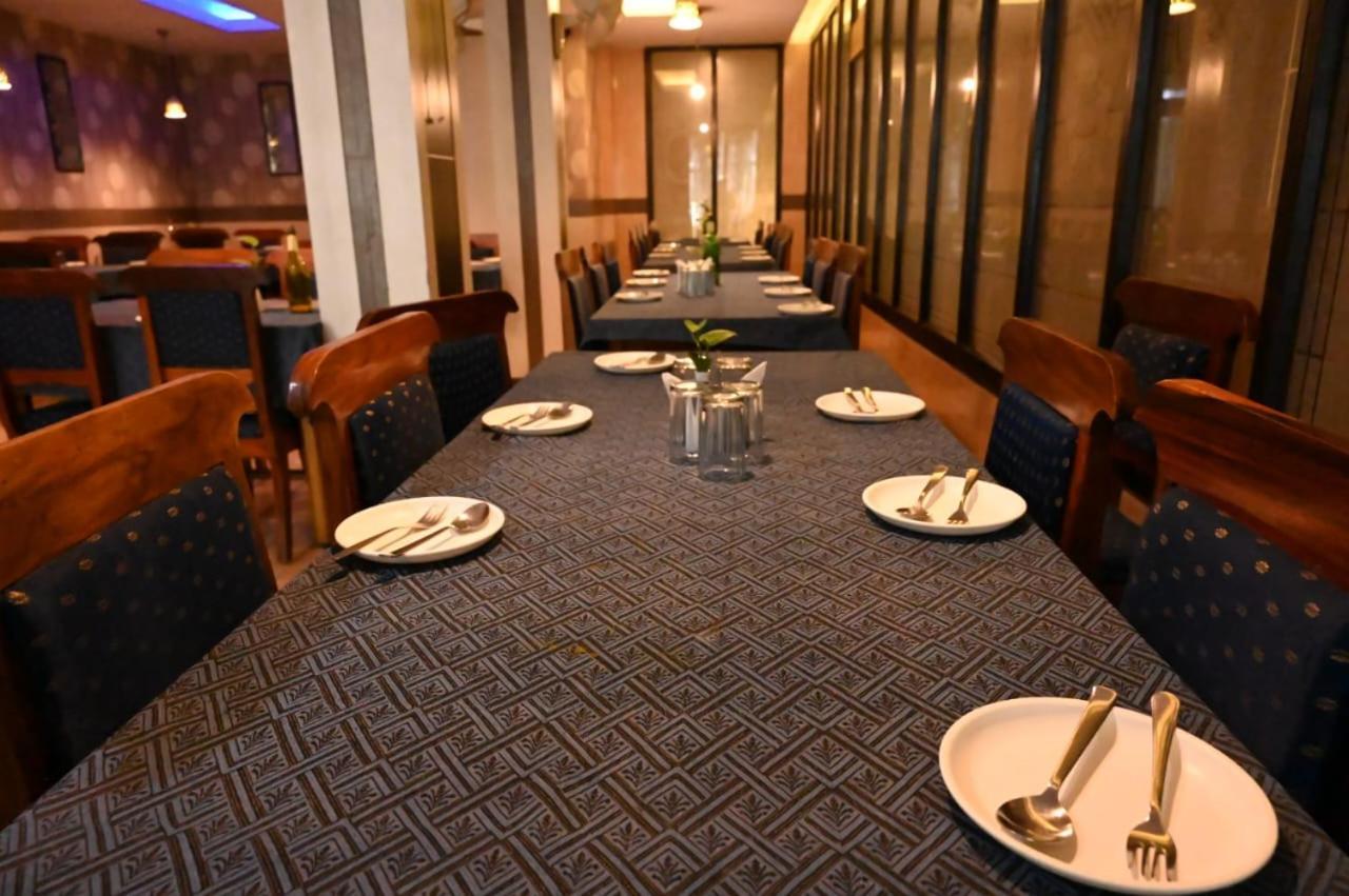 Blue Sea Hotel พอร์ตแบลร์ ภายนอก รูปภาพ